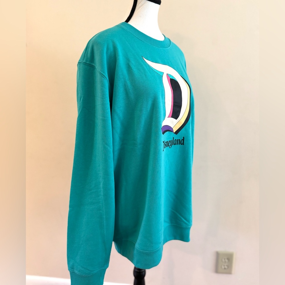 Retro Colorful Disneyland Crewneck Size Large - Picture 3 of 4